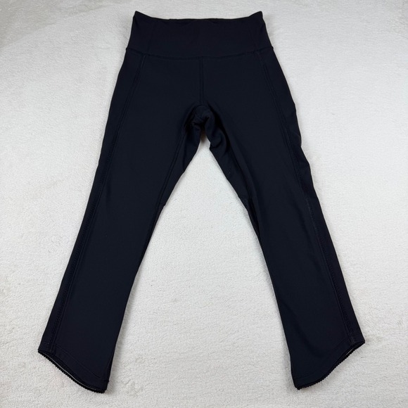 Lululemon P30416 Cropped Black Athletic Pants Mesh Detail on back size 4‎ - Picture 2 of 13